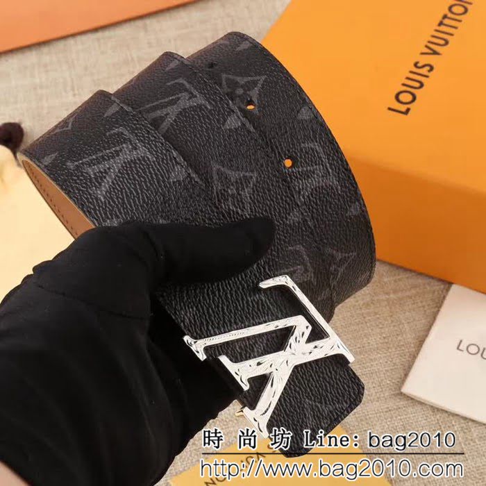 路易威登LV Monogram帆布 金色LV首字母帶扣 男士皮帶 LHG1650